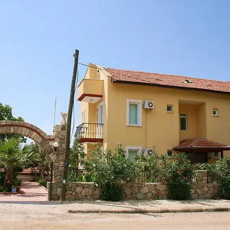 Eftelya מלון דירות